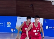 开云体育入口-甘肃男篮全队备战集训，主教练组织策略战术研讨