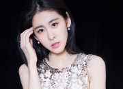 开云下载-范弗利特风暴席卷球场！开拓者防线在他的狂轰滥炸下彻底崩塌