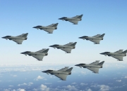 开云体育在线-洛杉矶之夜的双重狂想曲，当篮球馆的屏幕映出伯纳乌的草皮