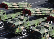 开云体育官网-机械脉搏与钢铁意志，F1新纪元与湖人绝地反击中的体育临界点