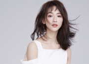 开云体育app-非常有意思，它巧妙地打破了体育项目的次元壁。关键词曼城完胜瑞士指向足球领域，而久保建英在NBA季后赛接管比赛则是一个极具张力的虚构设定。这种超现实组合，正适合创作一篇唯一性的、充满想象力的文章