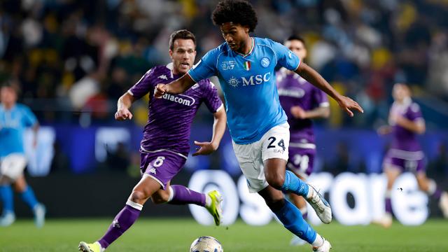 那不勒斯士气高涨,冲击联赛榜首的简单介绍 那不勒斯士气高涨,冲击联赛榜首的简单介绍