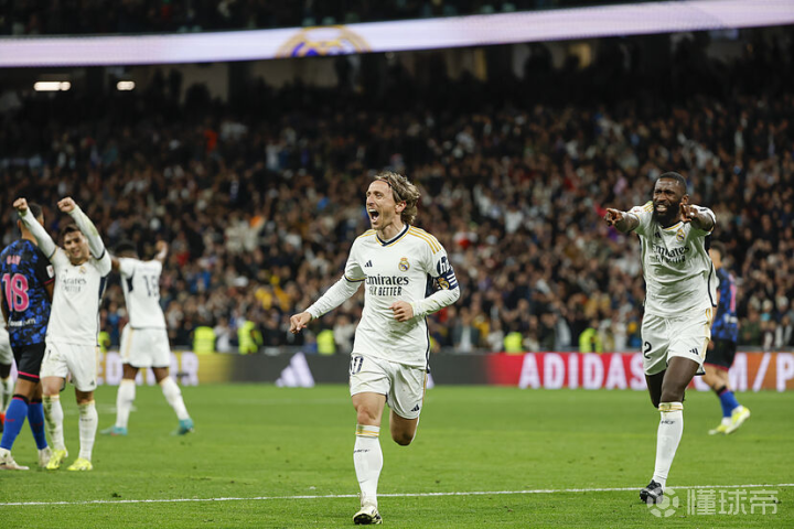 关于皇家马德里战胜塞维利亚,取得连胜的信息 关于皇家马德里战胜塞维利亚,取得连胜的信息