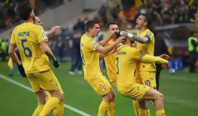 意大利客场逆转保加利亚,积分榜领先优势扩大的简单介绍 意大利客场逆转保加利亚,积分榜领先优势扩大的简单介绍