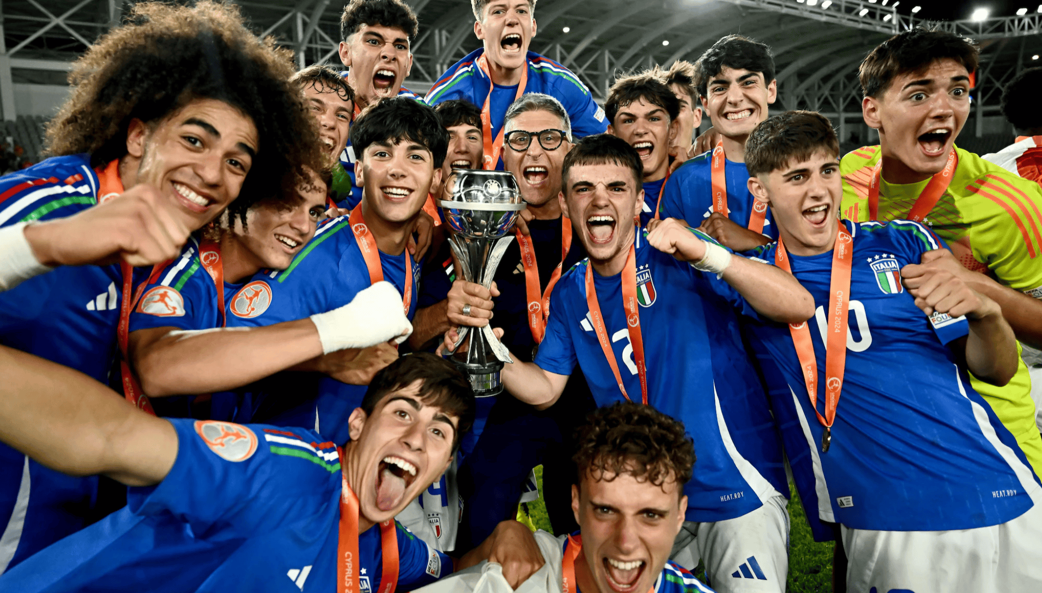 包含胜算在握！欧洲杯预选赛人气高涨，万众瞩目的词条