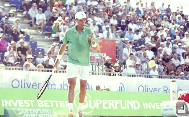 温网绝杀澳网,西西帕斯带队取胜 温网绝杀澳网,西西帕斯带队取胜