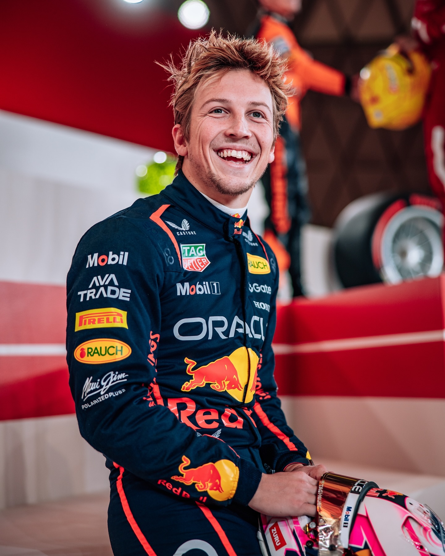 红牛二队完胜哈斯车队，阿隆索关键制胜