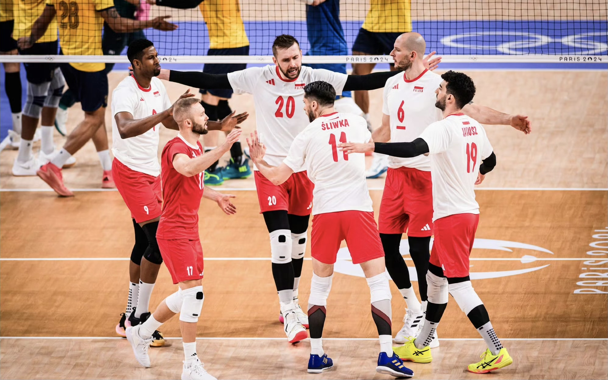 波兰国家队晋级下一轮,展现出色的表现的简单介绍 波兰国家队晋级下一轮,展现出色的表现的简单介绍