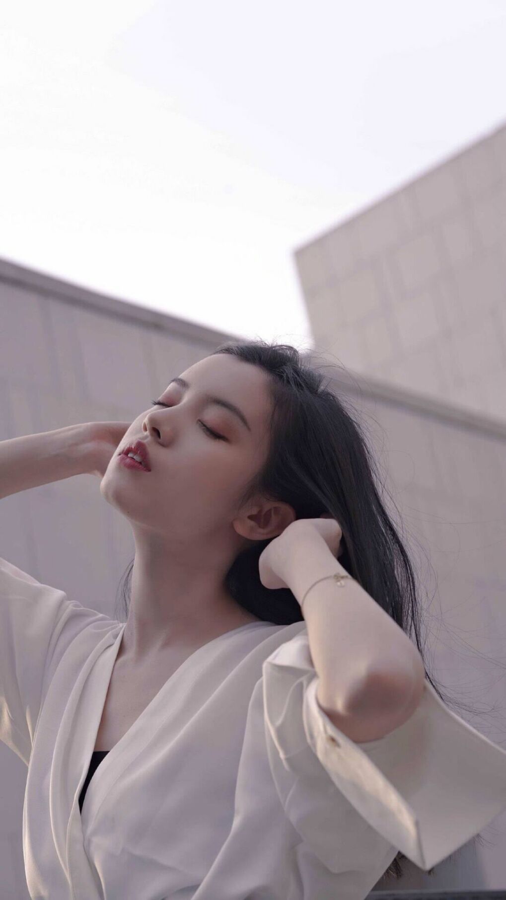 夏洛特永不褪色的雨夜,25年前那个改变东部格局的0.3秒