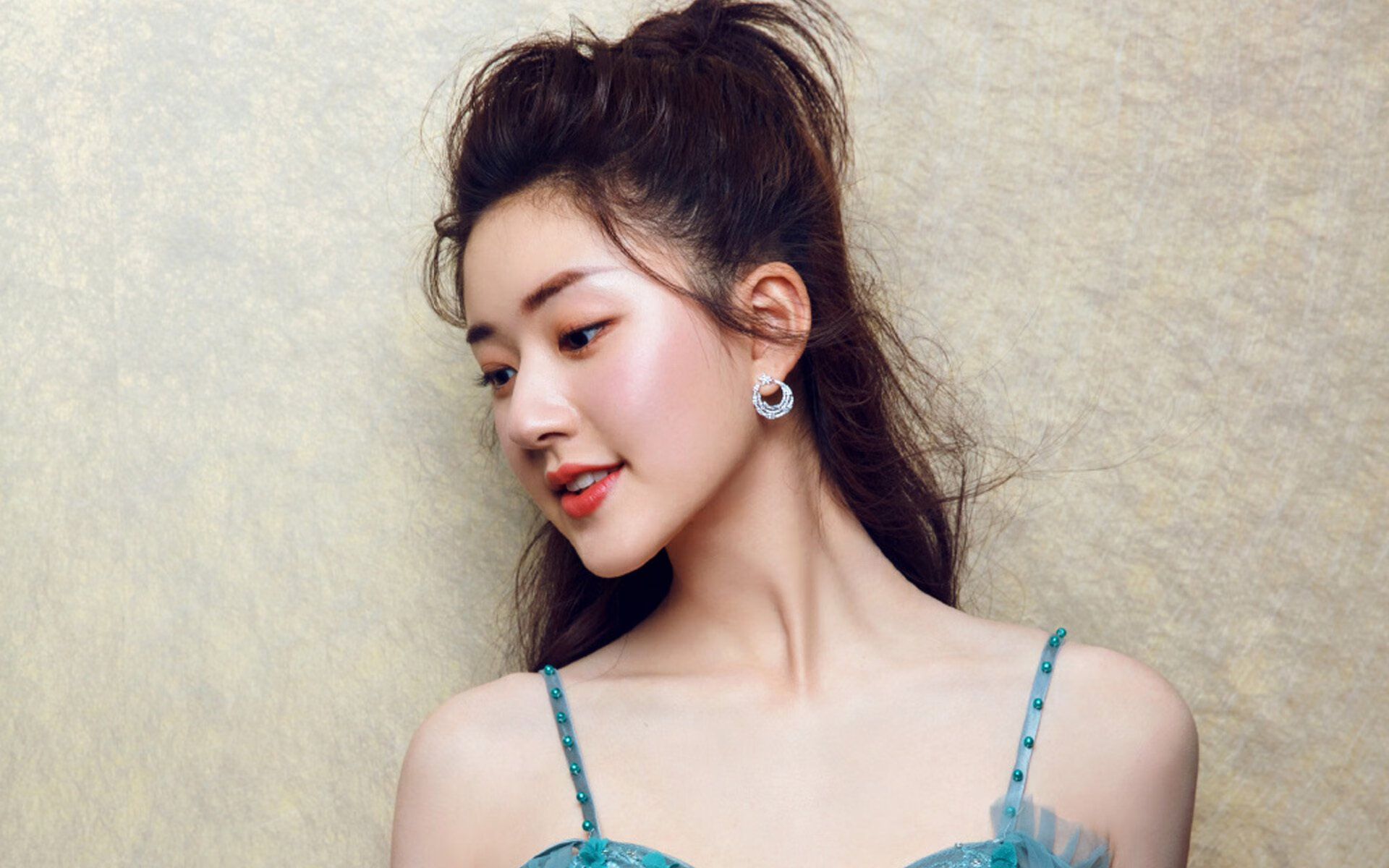 当波斯湾遇见默西河,皮克在沙漠欧冠中定义传奇的唯一性