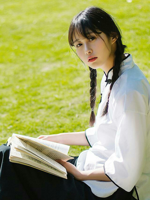 双线狂飙,尤文欧冠碾压晋级,萨拉赫德甲独舞定江山